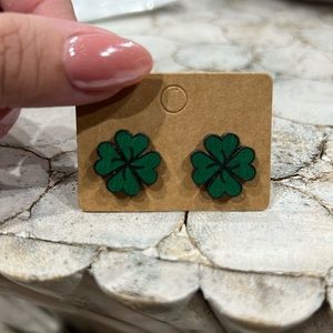 four leaf clover Stud earrings